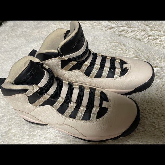 Jordan 10 - Picture 5 of 5